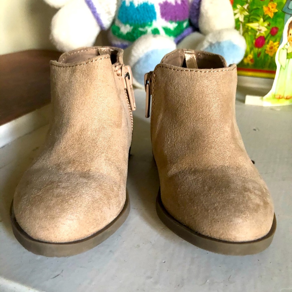 Toddler girl boots